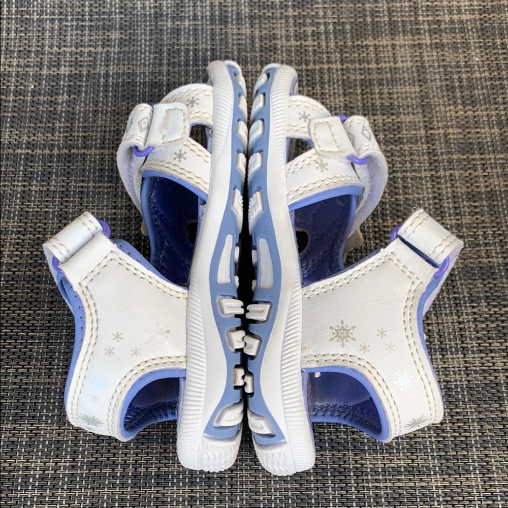 Disney Frozen 'Elsa and Anna Graphic' Double Strap Sandals Toddler size 6 - Picture 10 of 12